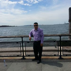 Meet your Posher, Manuel